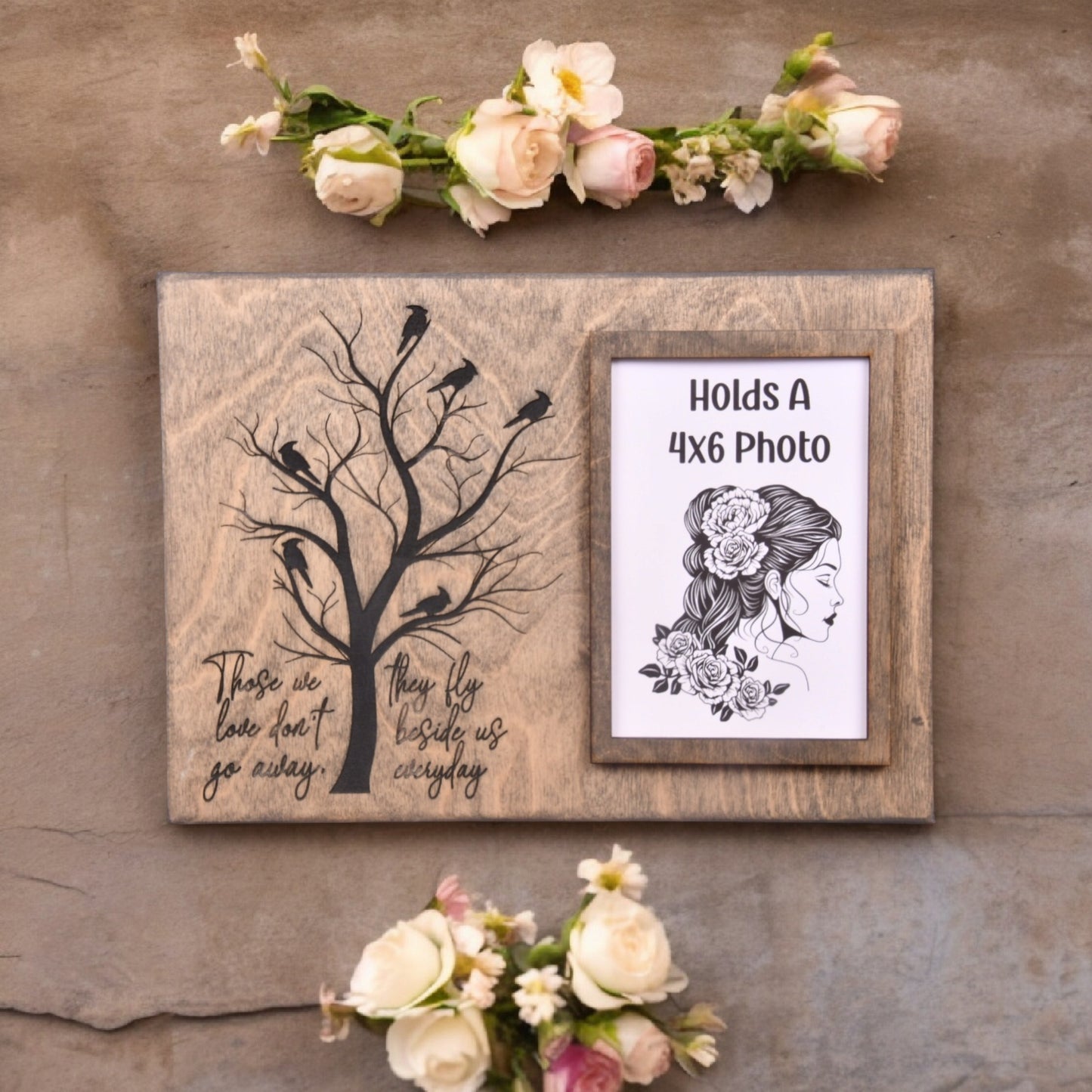 Cardinal Memorial Tree Photo Frame