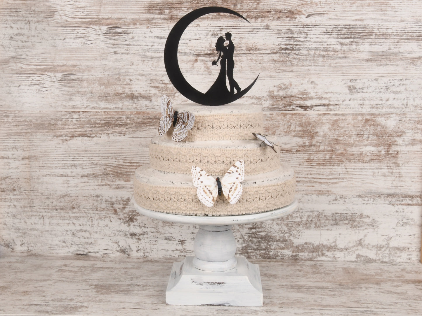 Wedding Couple In Moon Cake Topper