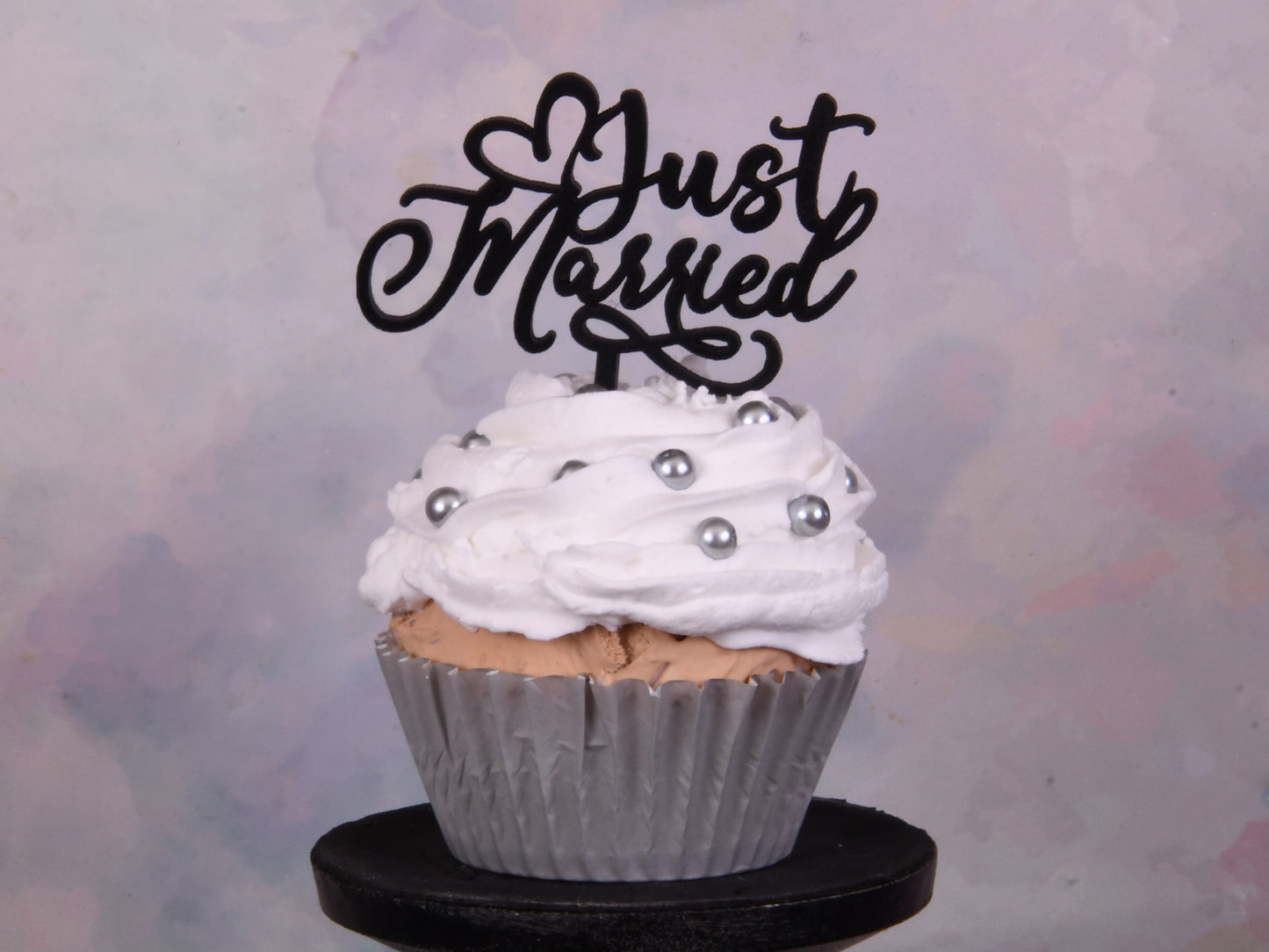 Cupcake Topper - Just Married