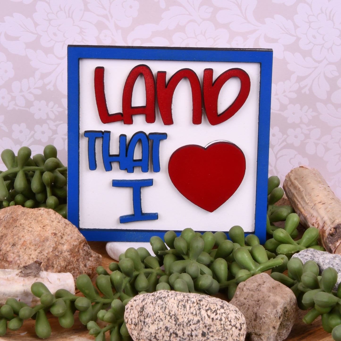 Land That I Love Tier Shelf Decor